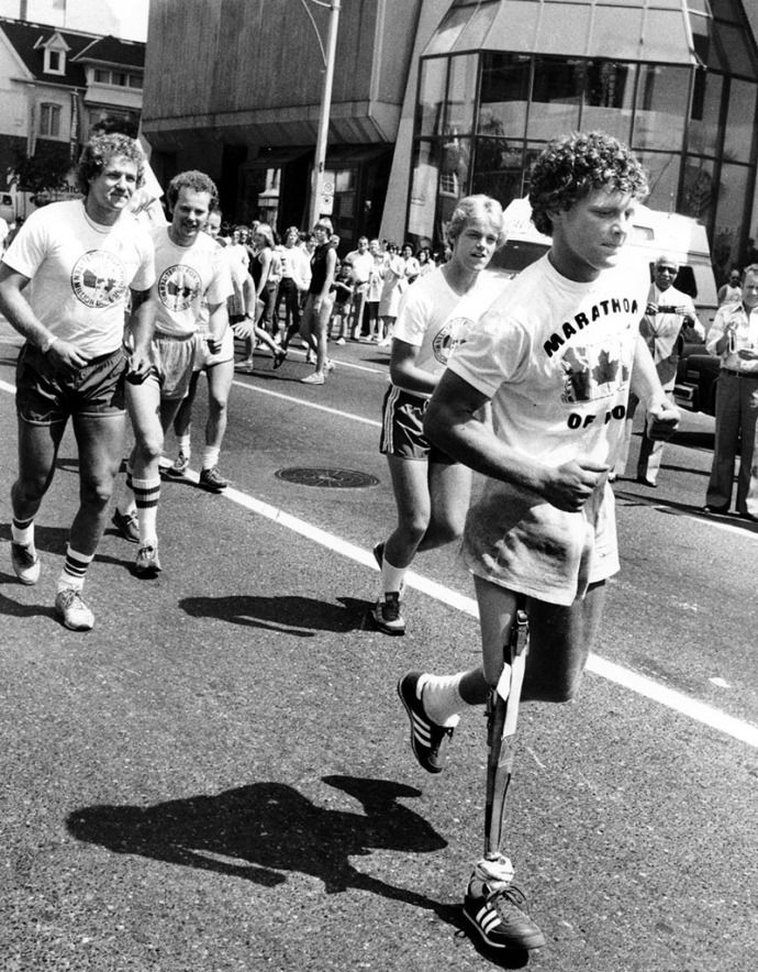 Терри Фокс на марафонской дистанции, 1980 год. Фото: www.globallookpress.com