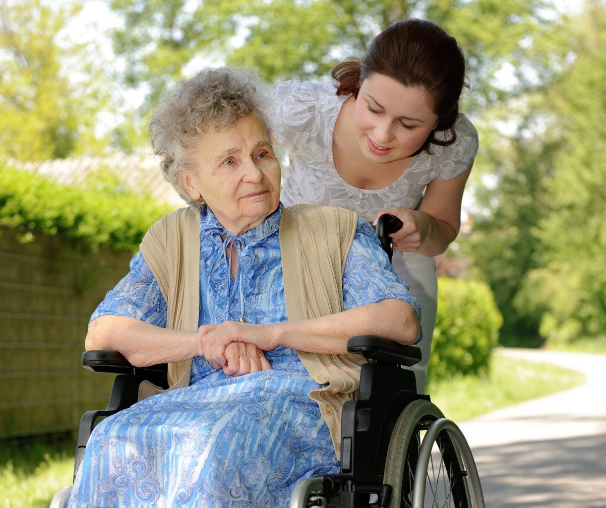 Какие услуги для инвалидов есть в территориальных центрах социального обслуживания?