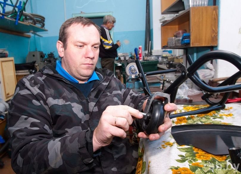  Александр МАХОРТОВ создал бизнес, чтобы дать работу другим инвалидам.