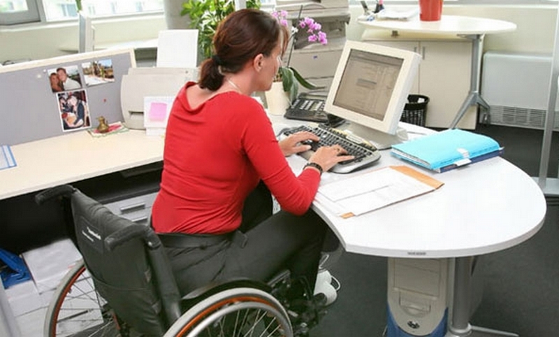 В Беларуси в перспективе возможно введение квот по приему на работу инвалидов
