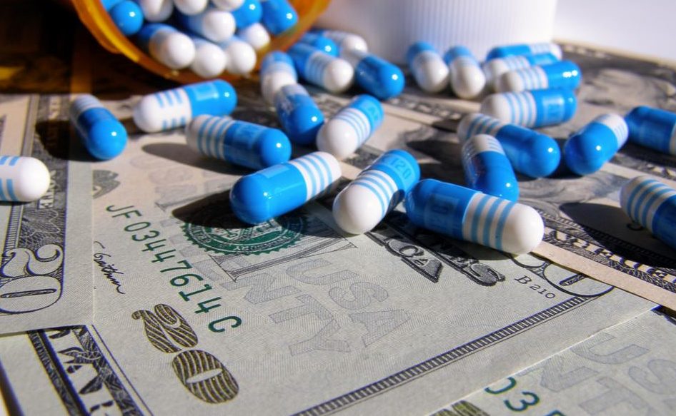 Виктор Шеин: Станут ли лекарства дешевле