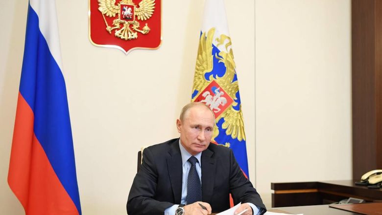 Путин поддержал идею создания фонда помощи детям, нуждающимся в дорогостоящих лекарствах