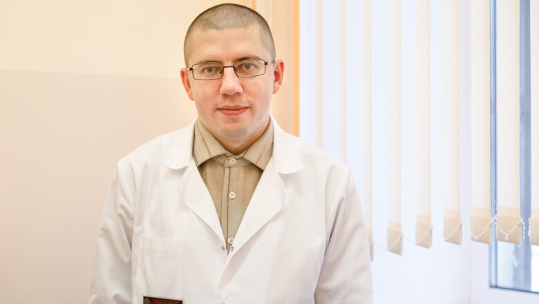 Известный белорусский инфекционист — о вакцинации от COVID-19 и о том, чем будет прививаться сам