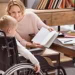 Семьи с ребенком-инвалидом могут рассчитывать на отдельное пособие: примеры, сроки и условия